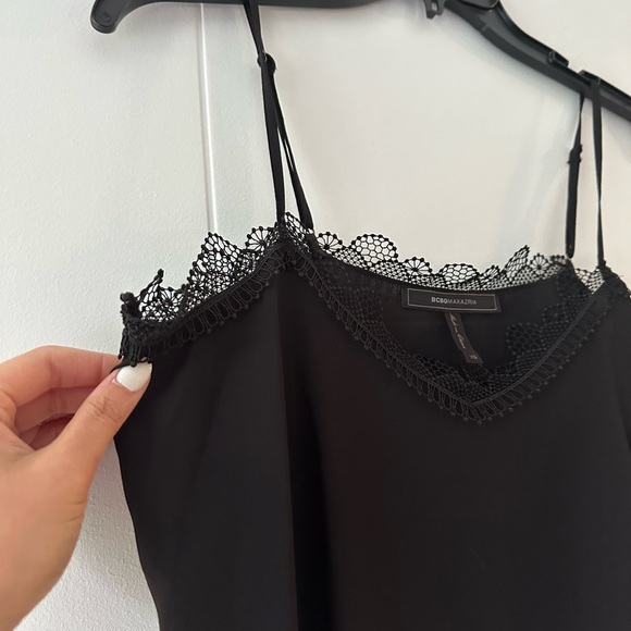 BCBG Cropped Lace Tank - Picture 3 of 4